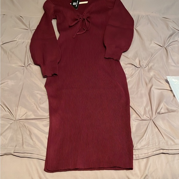 Sexy Sweater Dress - Picture 5 of 6
